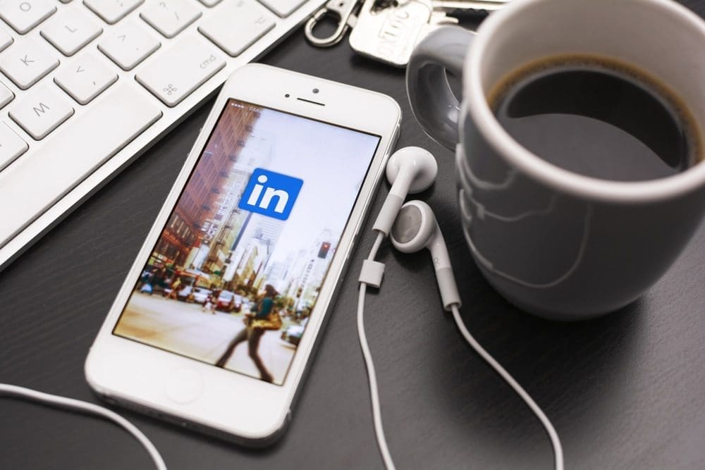 make money with linkedin